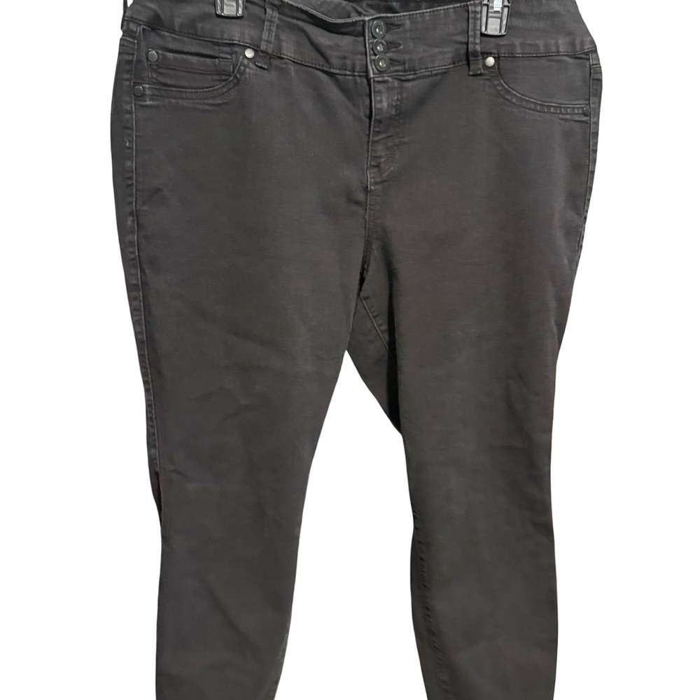 Torrid Black Triple Button Sky High Skinny Jeans - Size 20S